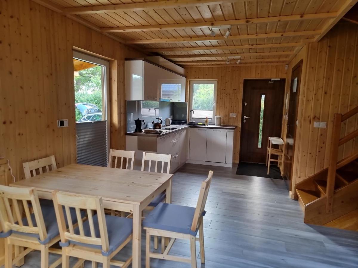 Nowy Domek Drewniany Tu Mi Dobrze W Lubkowie Z Plaza Lubkowo Exterior photo