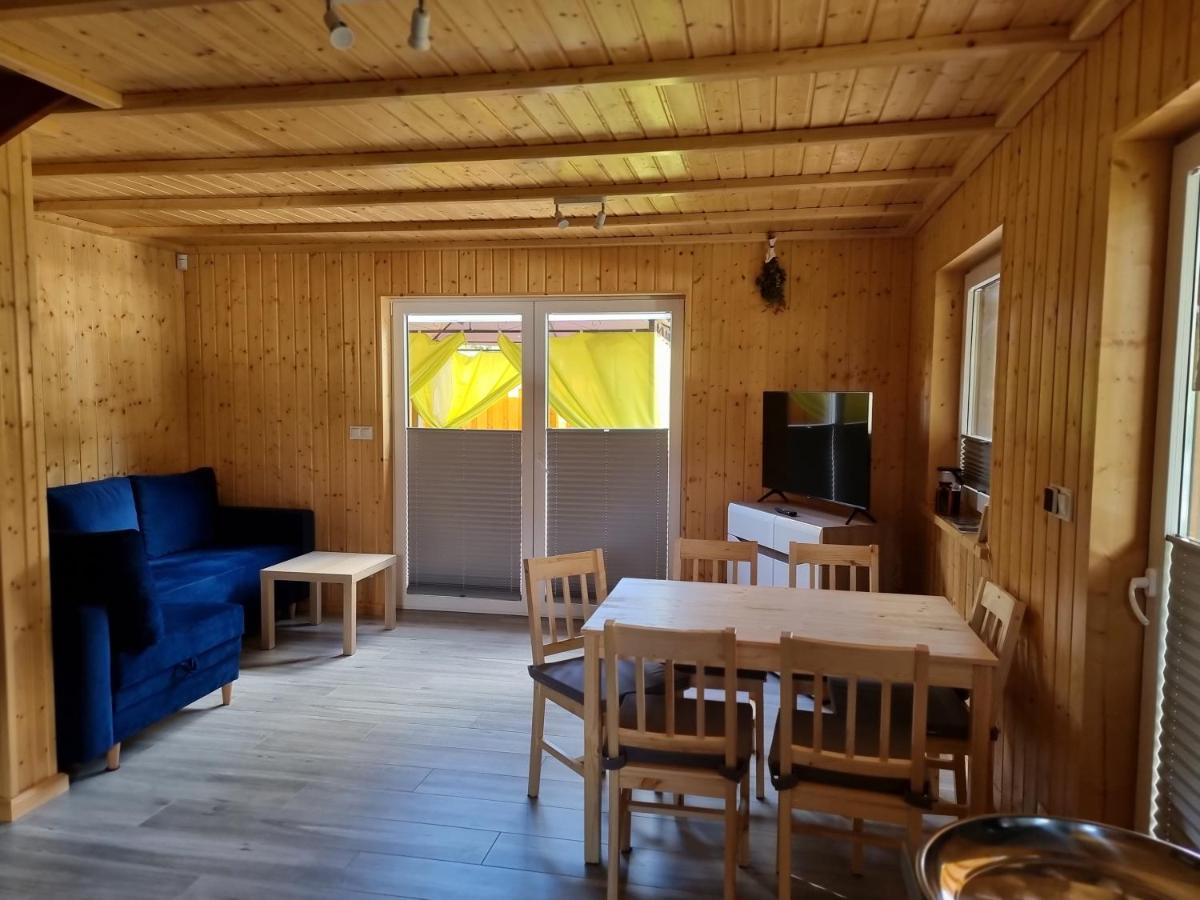 Nowy Domek Drewniany Tu Mi Dobrze W Lubkowie Z Plaza Lubkowo Exterior photo