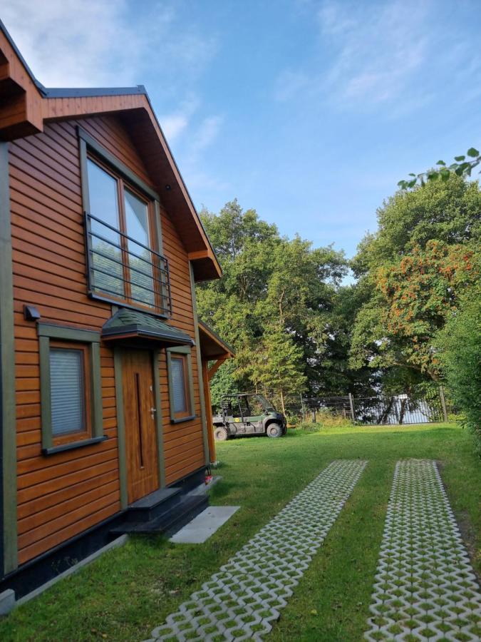 Nowy Domek Drewniany Tu Mi Dobrze W Lubkowie Z Plaza Lubkowo Exterior photo